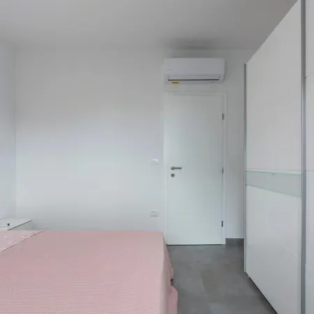 Antoniana By Interhome *