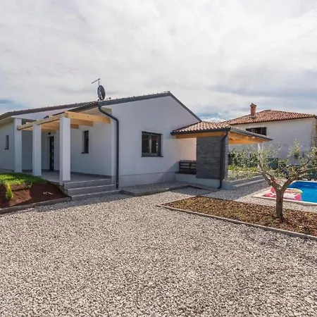 Nyaraló Antoniana By Interhome Novigrad Istria